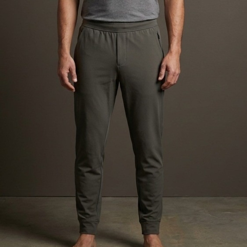 PUBLIC REC Mens All Day Every Day Joggers 32x32 Olive Green Nylon Athleisure